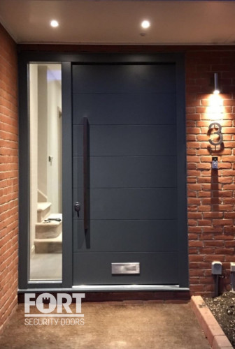 00046 Modern Single Fs Security Doors With 1 Side Glass Panel And Horizontal Lines Fsdoors Co Uk